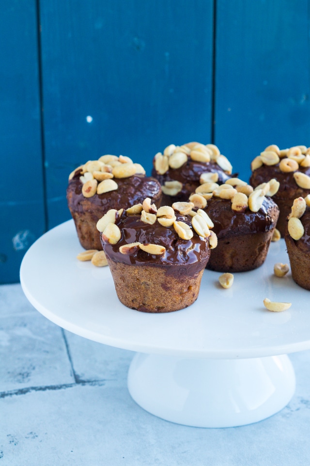 Sundere snickersmuffins - muffins med chokolade og saltede peanuts