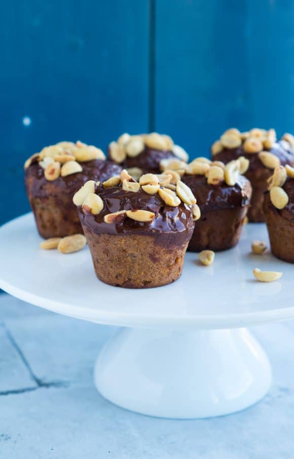 Sundere snickersmuffins - muffins med chokolade og saltede peanuts