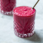 Rødbedesmoothie med jordbær