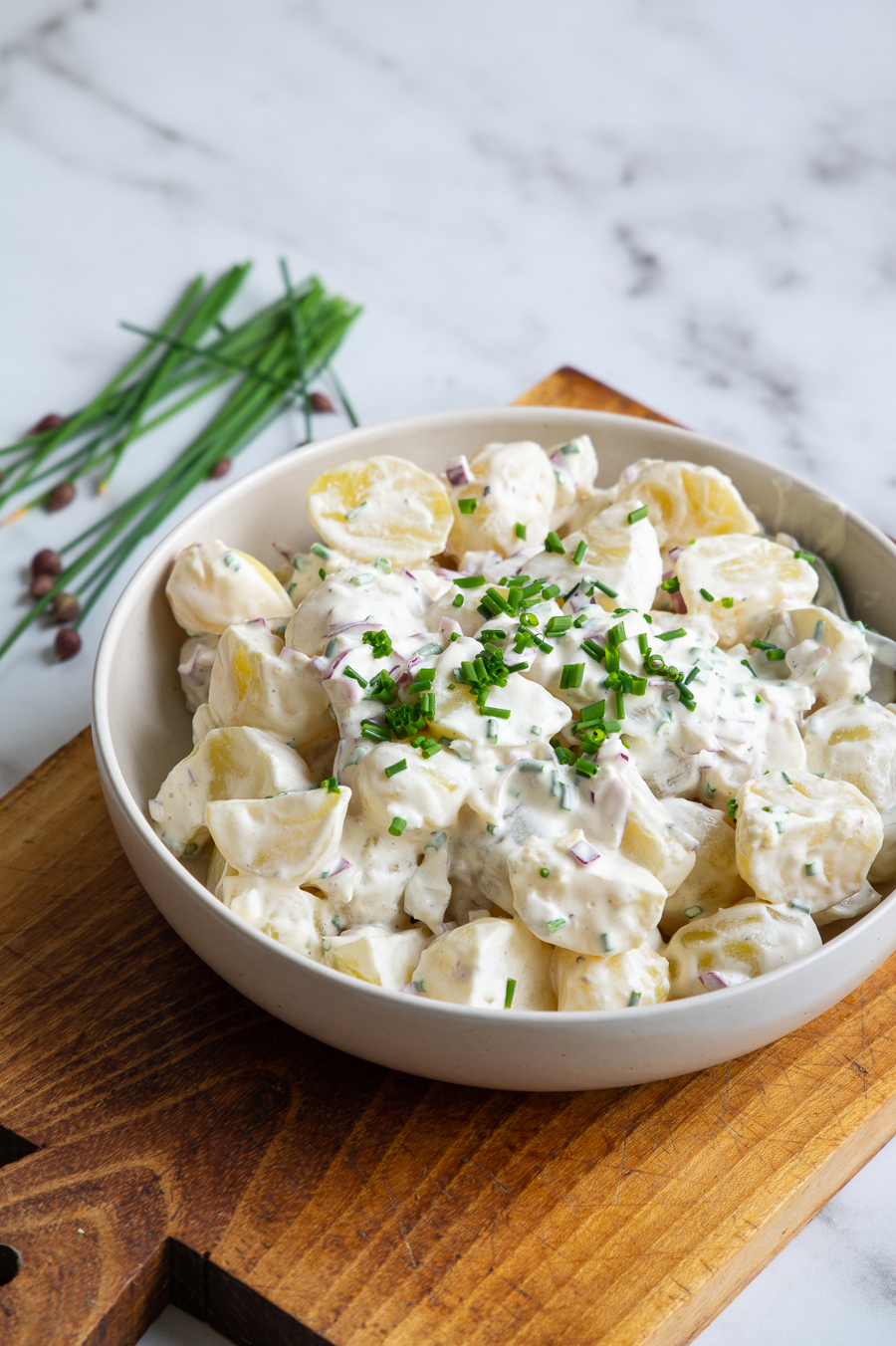 Kartoffelsalat - opskrift på hjemmelavet kold kartoffelsalat - Stinna