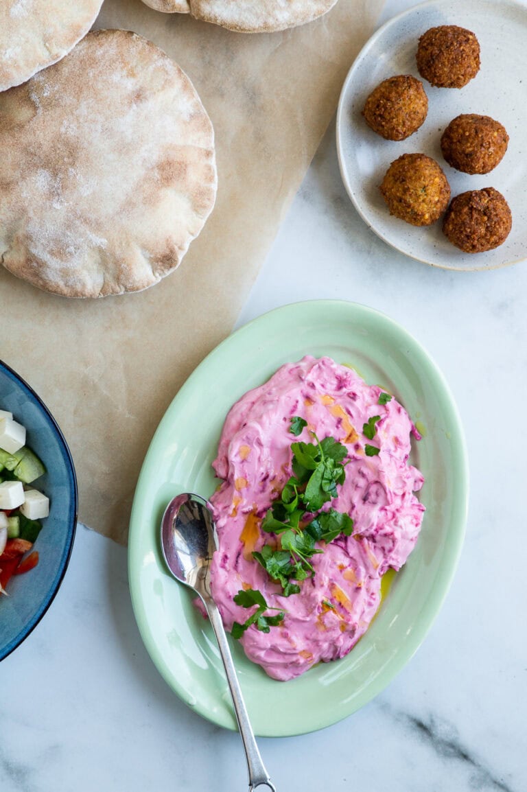 Rødbedetzatziki