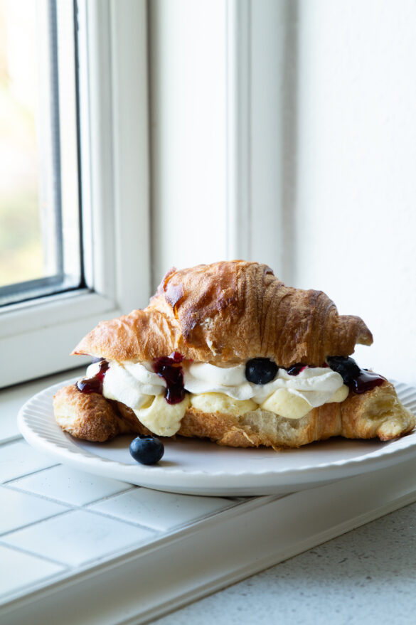 Fastelavnsboller Med Creme Og Remonce- Nem Og Lækker Opskrift - Stinna