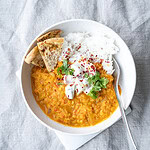 Indisk dahl med grøntsager