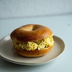 Æggesalat med hytteost